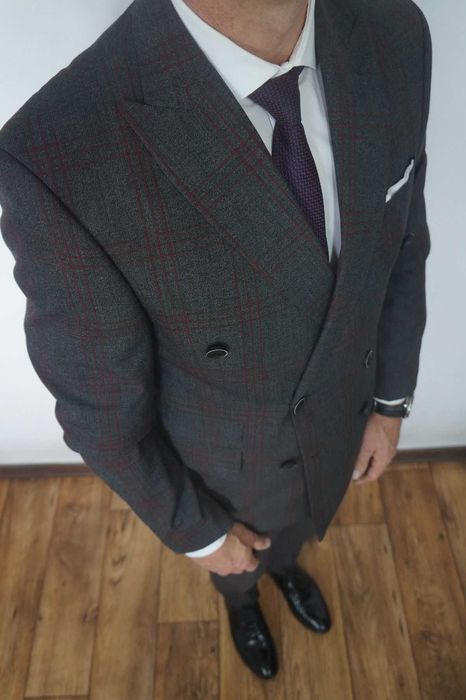 Emilio Massimo Dwurzędowy Garnitur Wełniany 48 Szary Grafit Krata Bordo Premium