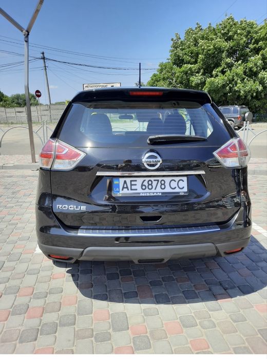 Продам Nissan Rogue 2015-16