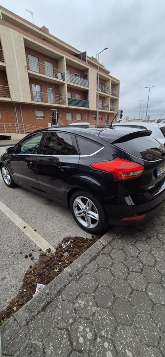 Veículo automóvel