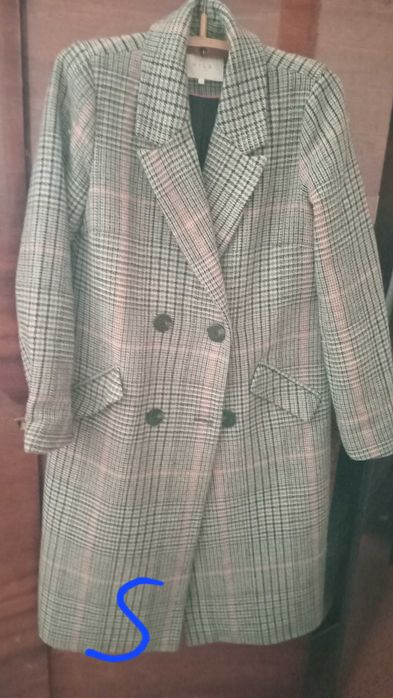 Пальта безкоштовно