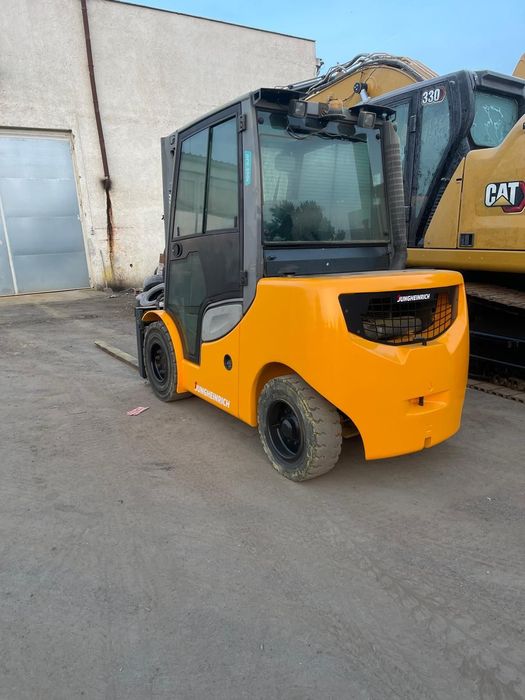 Продам дизельний навантажувач Jungheinrich  DFG 550s