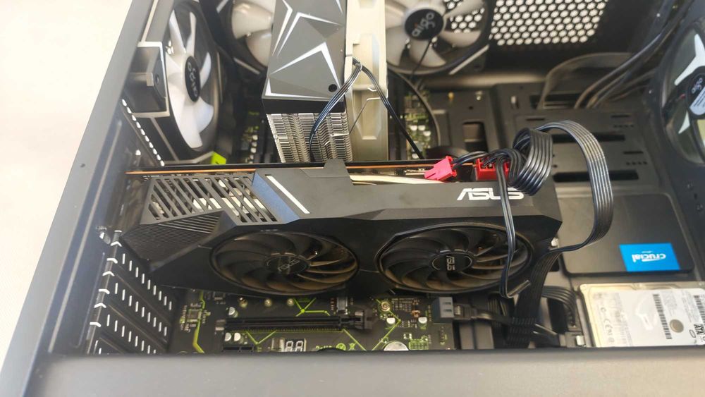 Sprzedam wydajny komputer PC – Idealny do pracy i rozrywki