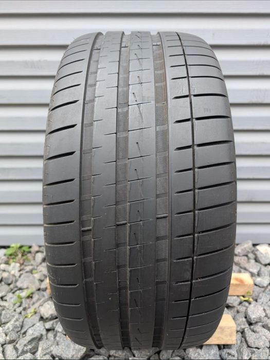Літня шина розпаровка Vredestein 275/35 R21