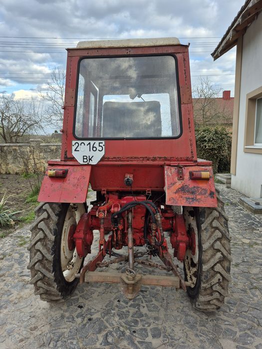 Продам трактор Т 25
