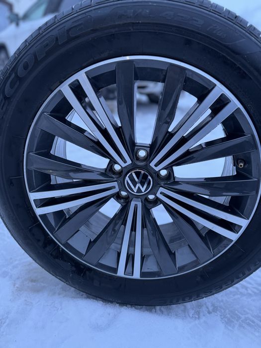 Диски R-18 від VW Tiguan , колеса від фольсваген тігуан