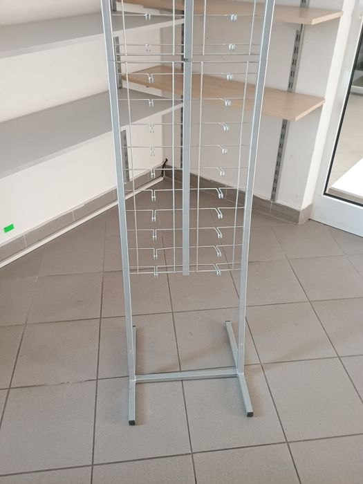 Ekspozytor na okulary