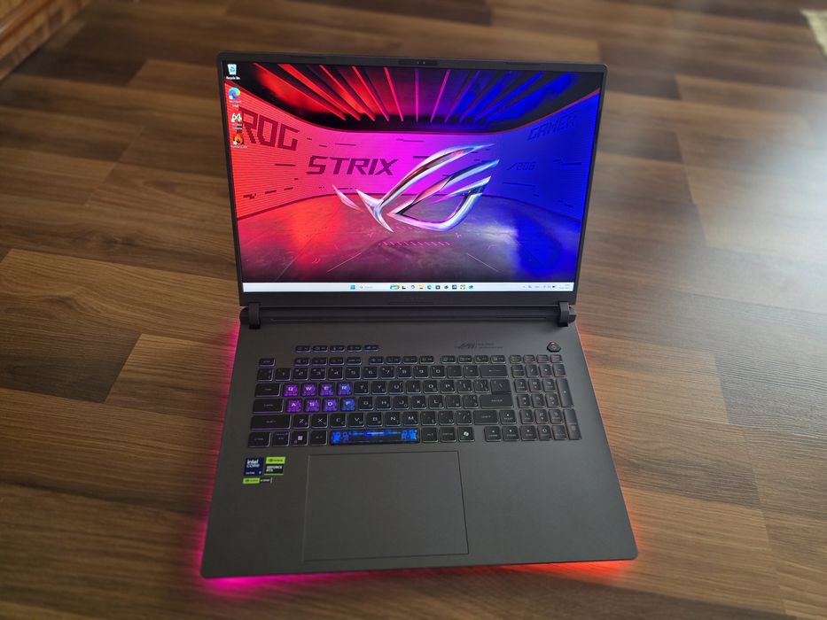 Asus rog strix g815-is u9275hx/32gb/1tb/ rtx5060