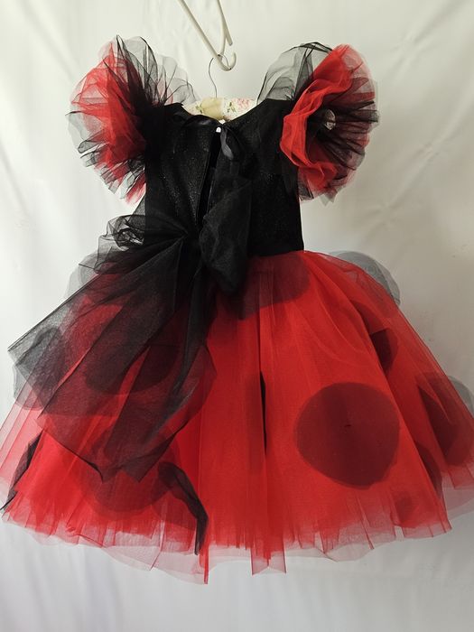 Платье на девочку 5 лет Леди Баг божья корівка пышное красно черное