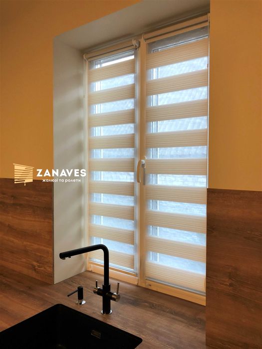 Рулонные шторы, жалюзи на виды окон, ролеты день ночь, римские шторы