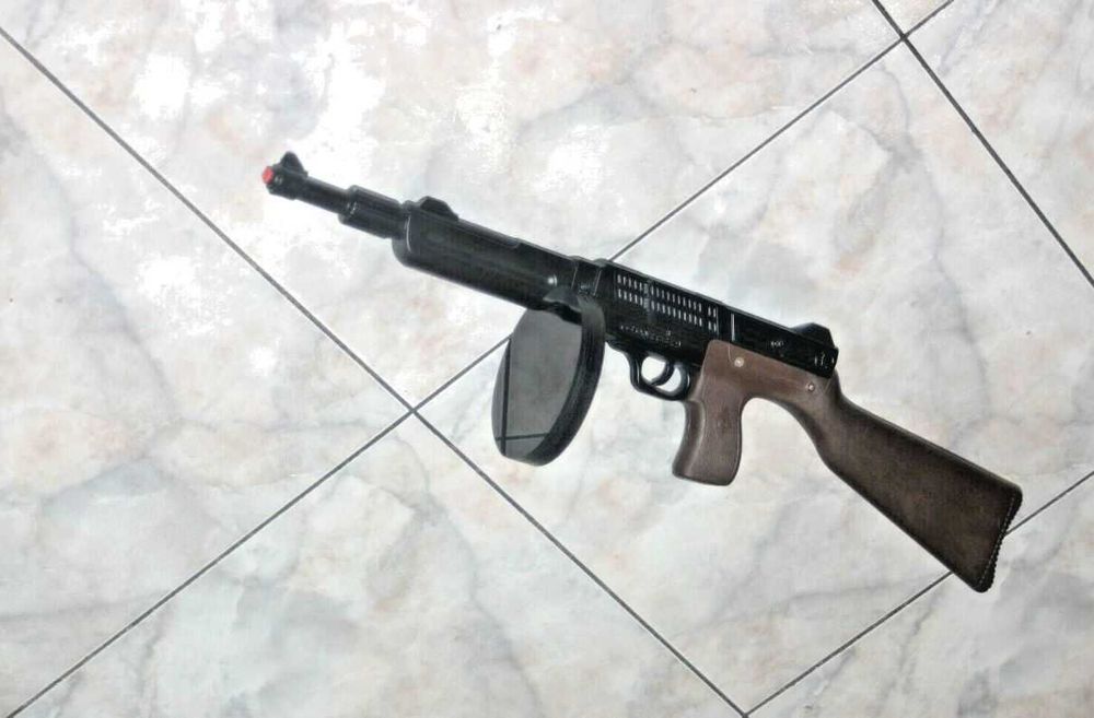 Gonher игрушка автомат на пистонах Испания