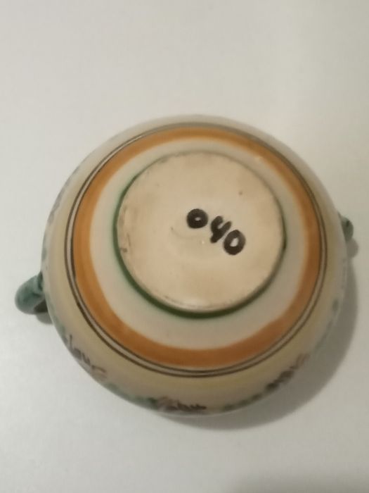 Belo açucareiro de porcelana espanhola