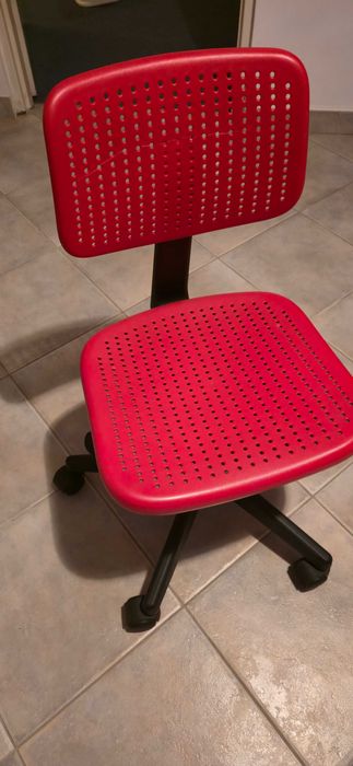 fotel dziecięcy + podnóżek