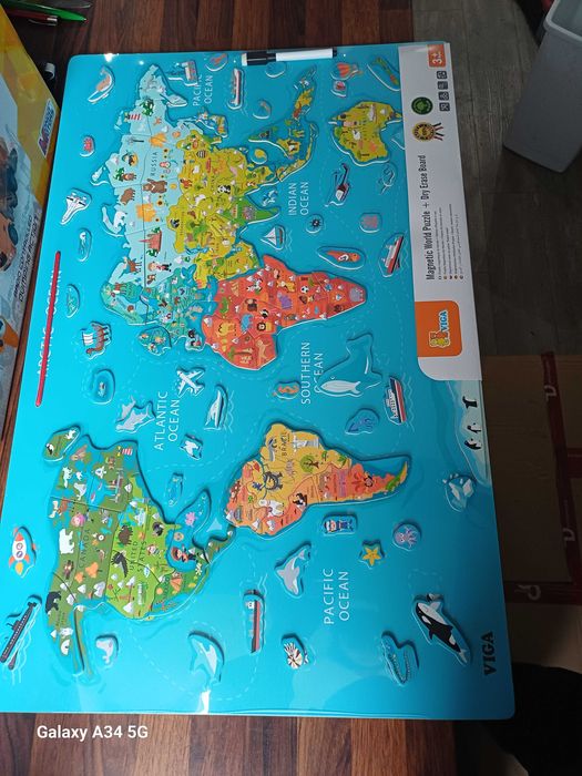 Viga 2w1 Tablica Edukacyjna z Magnetyczną Mapą Świata. Likwidacja
