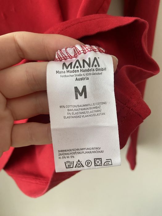 Czerwona bluzka z golfem Mana rozm. M / 38
