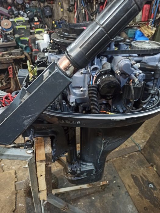 Капот  к лодочному мотору