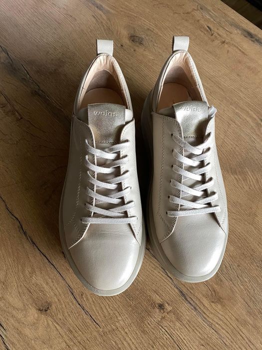 Sneakersy skórzane buty Wojas 39