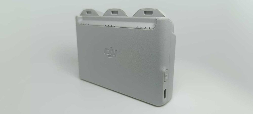 DJI NEO Fly More Combo + RC3 & Goggles N3