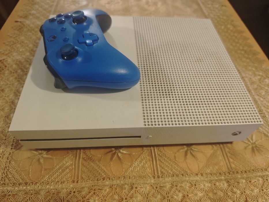 Konsola Xbox One S
