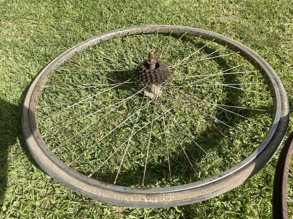 par de rodas 28 vintage para restauro