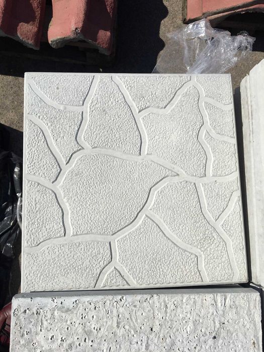 Плитка, дашки, поребрик, парапет