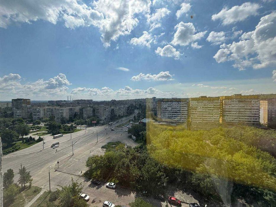 продам 1 комнатную Победа 5.