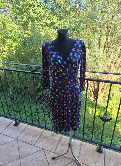 Sukienka z długim rękawem idealna na chłodniejsze dni 100 % wiskoza M