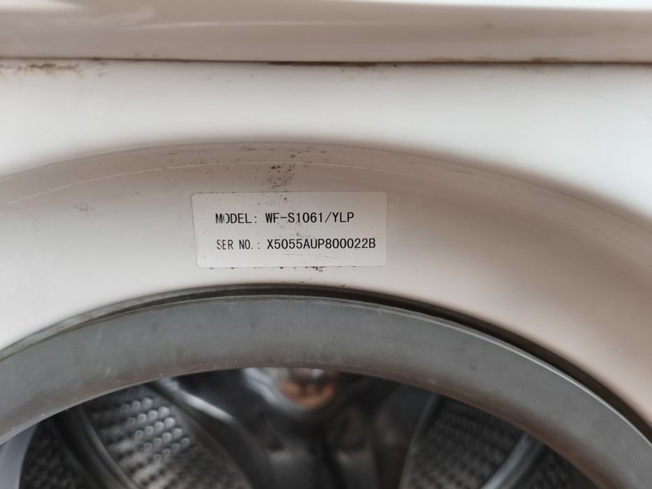 Пральна машина SAMSUNG WF-S1061