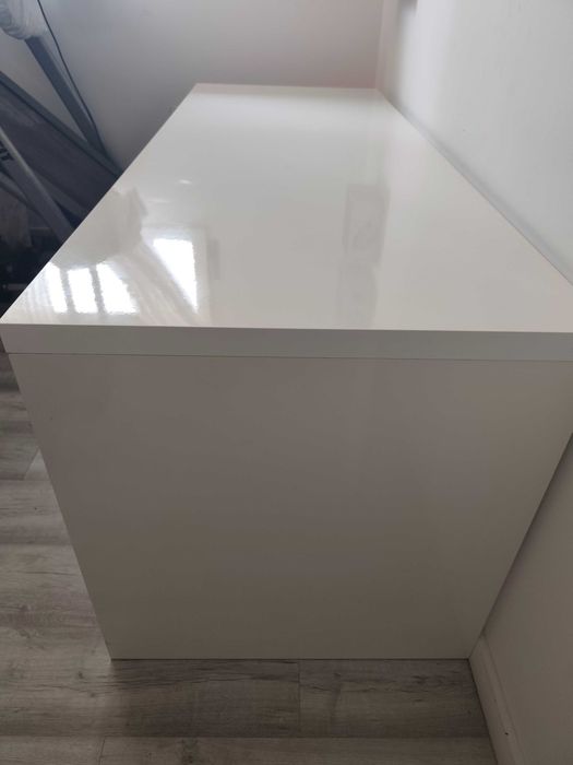 Secretária conforama branca