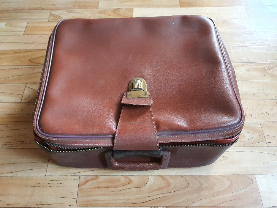 maszyna do pisania Predom Łucznik 1301