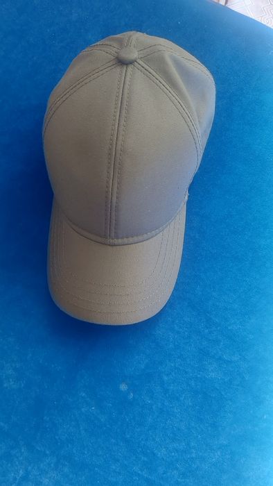 Продам бейсболку