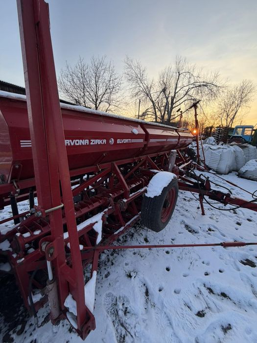 Сівалка Elvorti Червона Зірка 2018 р.Недорого!