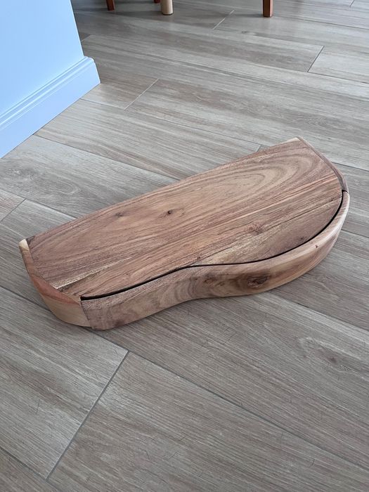 Nowa konsola Nireimi ze SKLUM 60 cm