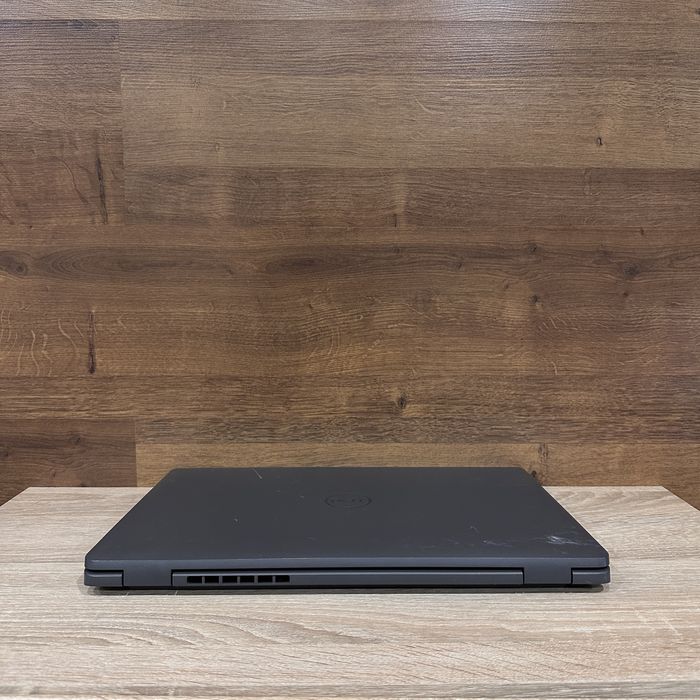 Ноутбук dell latitude 3550 i3-1315U / 8 ОЗУ DDR5 / 256 SSD