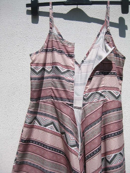 Интересный летний комбинезон мотнёй широкими штанами хиппи бохо shein