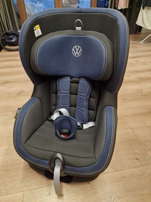 Fotelik samochodowy  dla dziecka britax TRIFIX 76-105CM VW OE 11A01990
