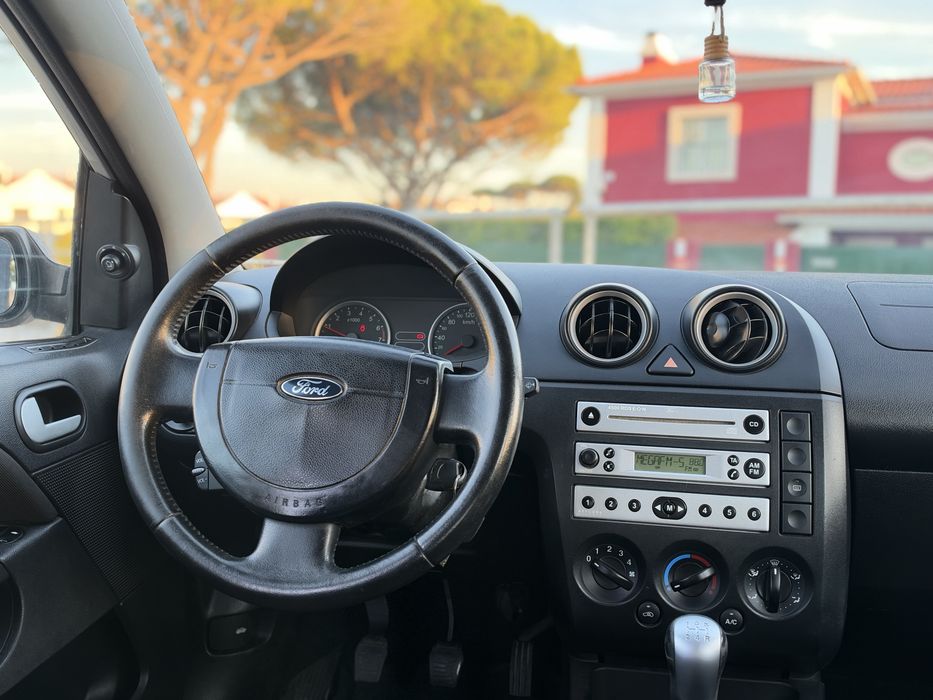 Ford Fiesta 1.25 - 100.000km
