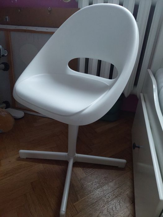 Krzesło obrotowe dla dziecka