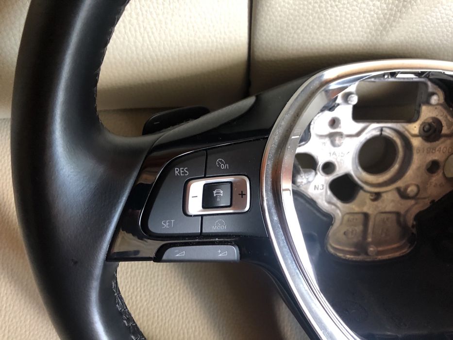 Kierownica skórzana łopatki airbag poduszka vw passat b8