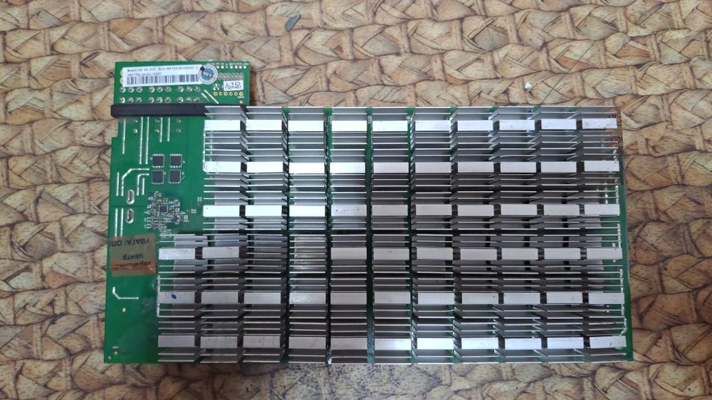 Плата від ASIC, неробоча