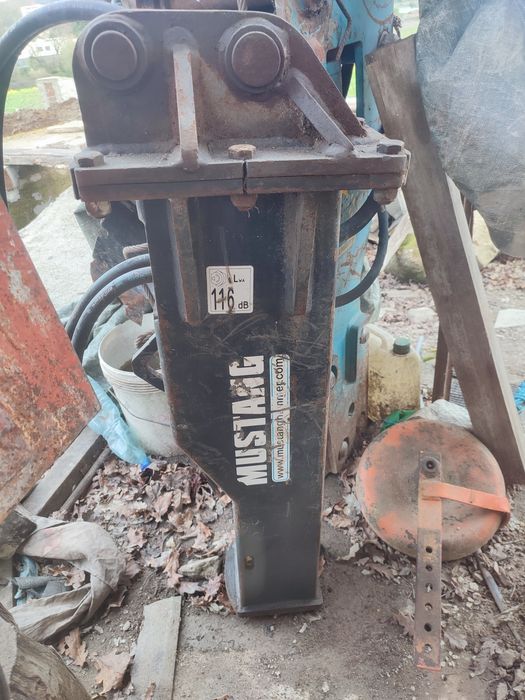 Mini Giratória _ JCB 8026