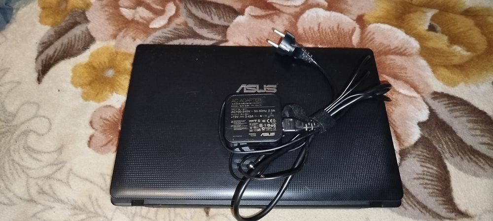 Ноутбук:  ASUS X54H. I3-2310M. DDR3-4Gb. AMD Radeon 7470M-1Gb.