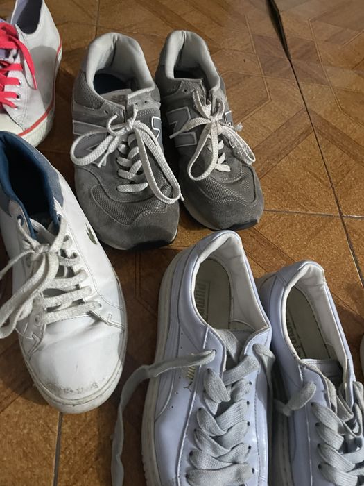 16 pares de sapatilhas 50€