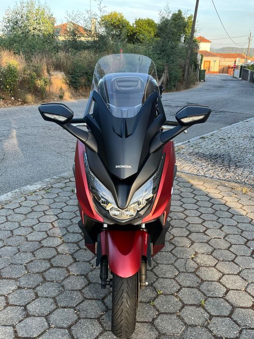 Moto Honda Forza 125