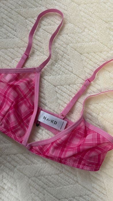 Топ-бралетт новий