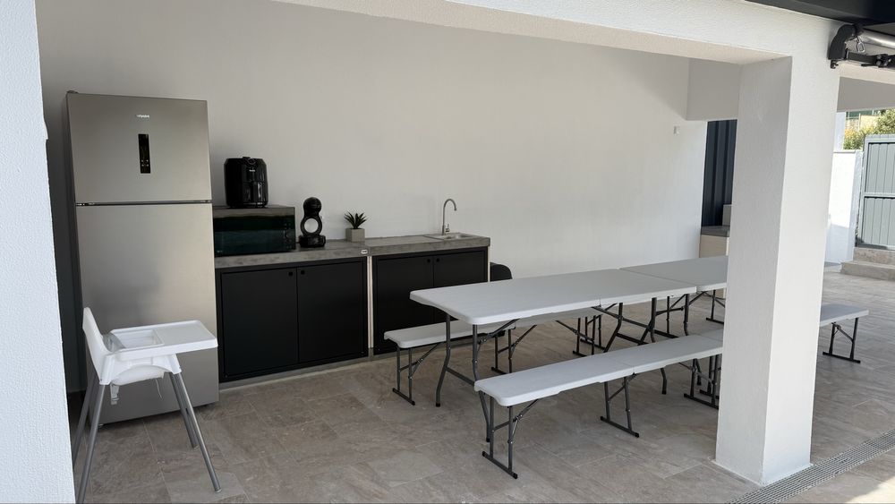 Espaço para eventos com piscina