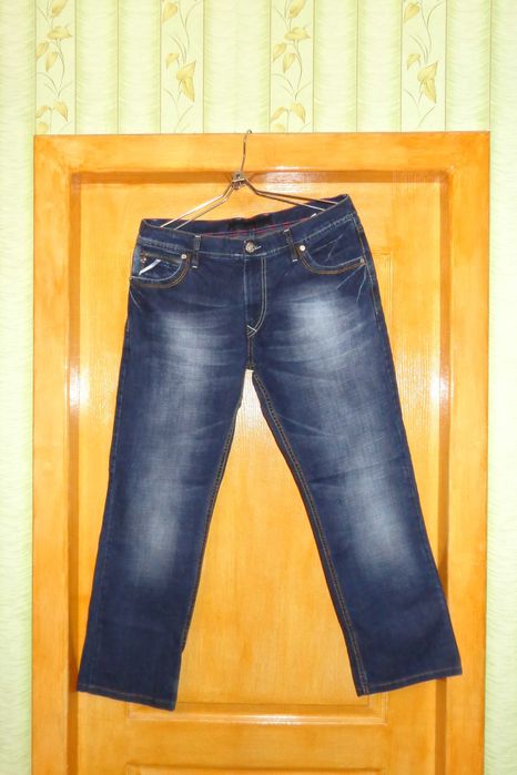 новые  джинсы  размер 48 - 50