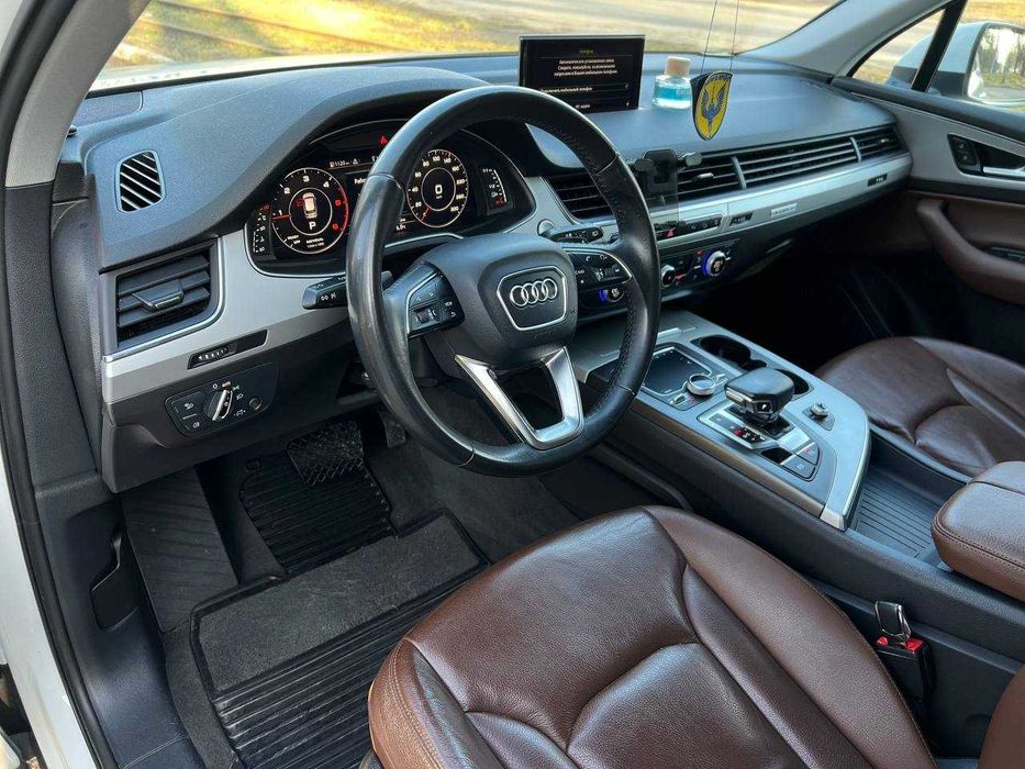 Audi Q7 2017 Офiцiал