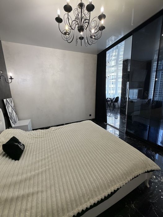 Продам квартиру в Аркадії - Вид 2
