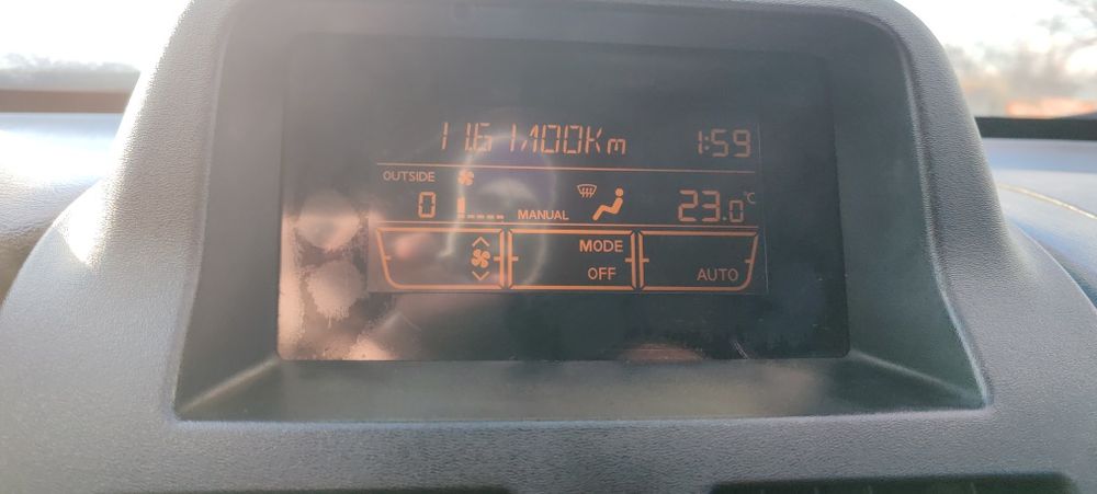 Продам Альмеру Полная комплектация