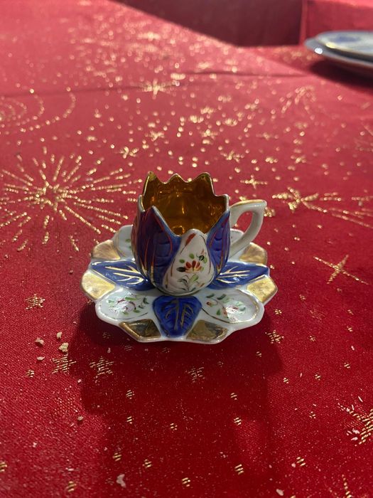 Miniaturas de loiça coleccionáveis